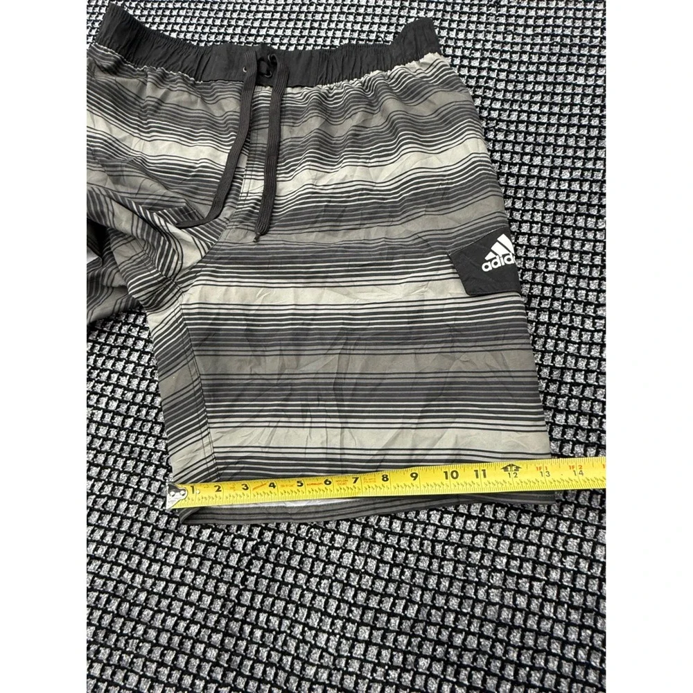 Adidas Board Shorts Mens XL Black Grey Excellent Striped Mesh Lined‎ Swim Trunks